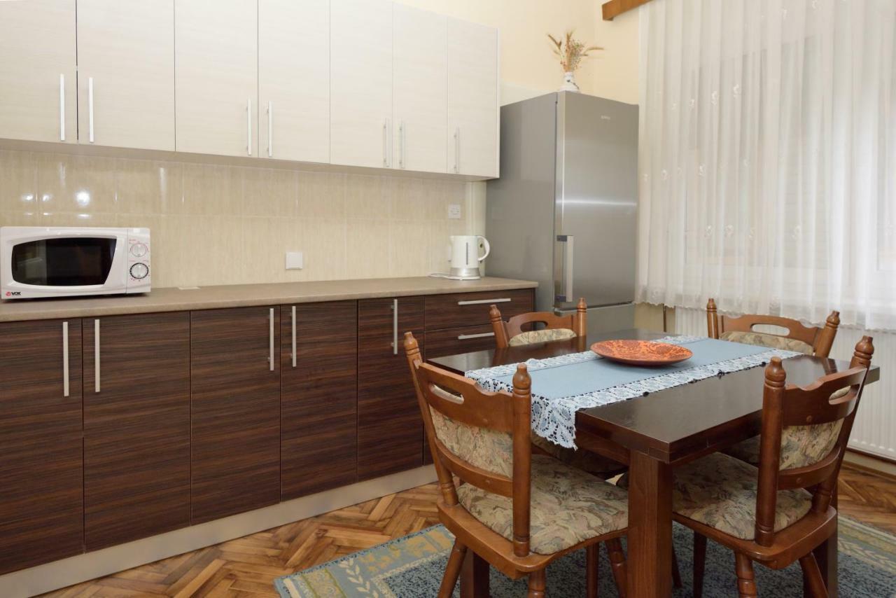 Apartman Vila Milica Kikinda Εξωτερικό φωτογραφία